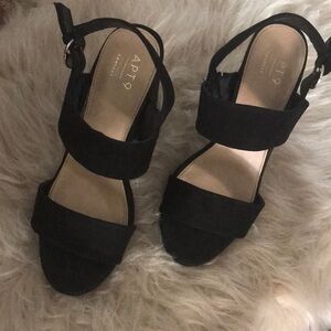 Apt. 9 Women's Black Sandals